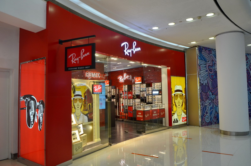 Ray?Ban 宏伊国际广场店——MG不朽情缘官网 CIS 商用安装系统的经典应用